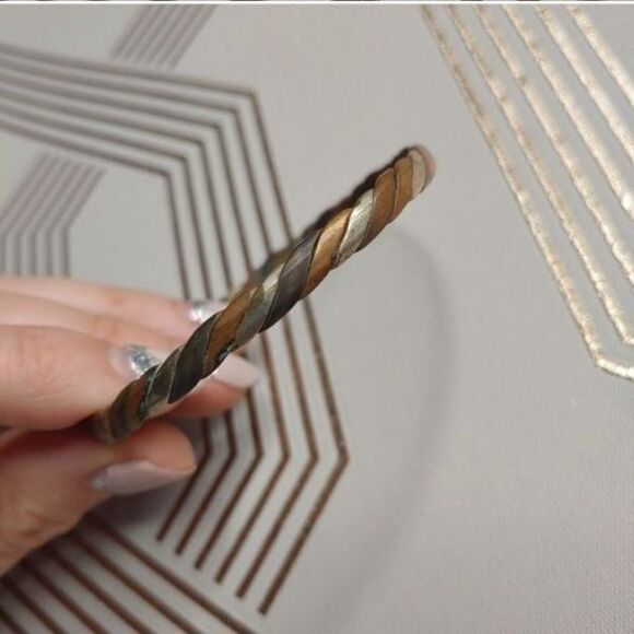 Twisted Silver & Copper Bracelet - Picture 3 of 3